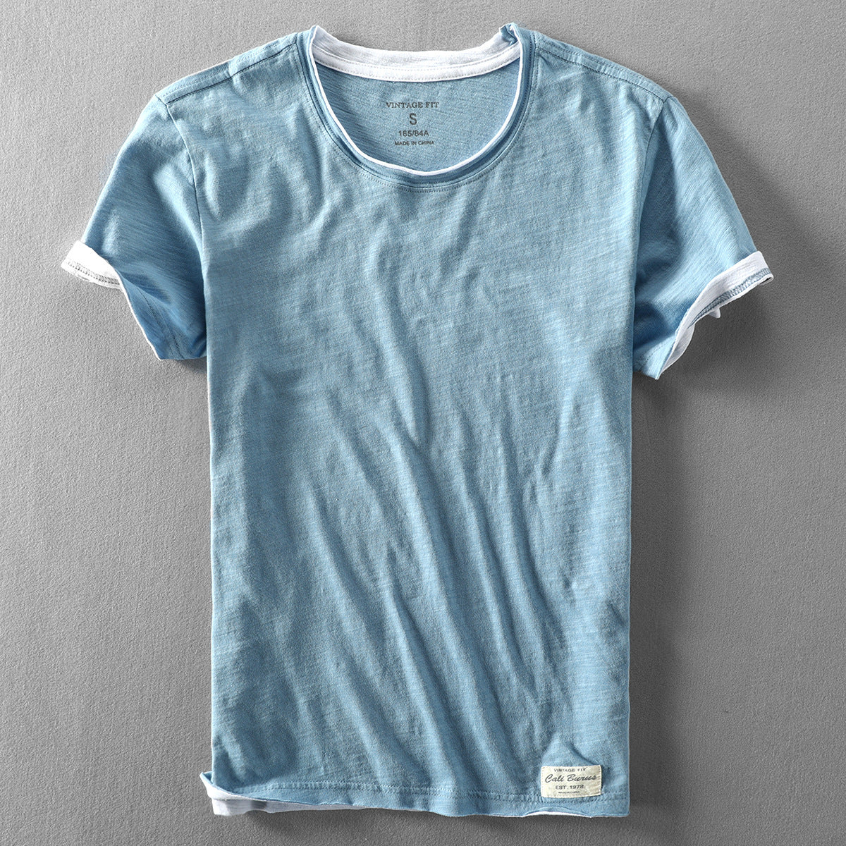 Heren T-shirt met Dubbele Halsboord en Contrastafwerking Lichtblauw
