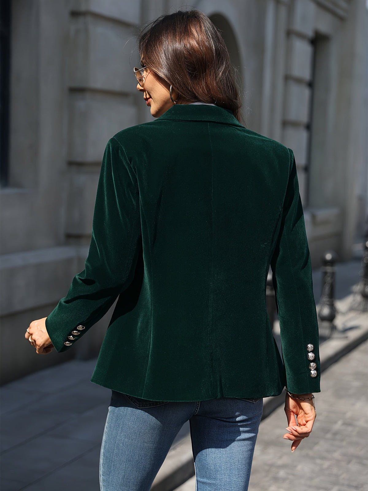 Dames Blazer met Gouden Knopen en Getailleerde Fit