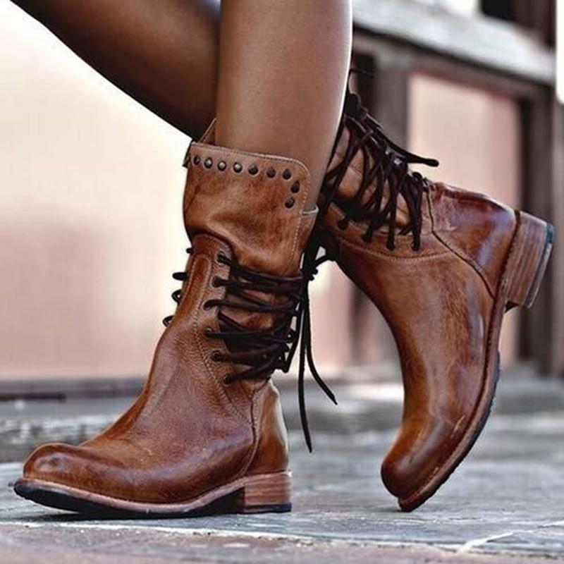 Dames Boots met Vetersluiting, Blokhak en Studs Vintage Look