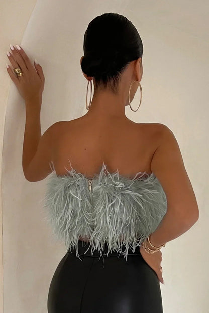 Dames Crop Top Mouwloos met Veren Detail