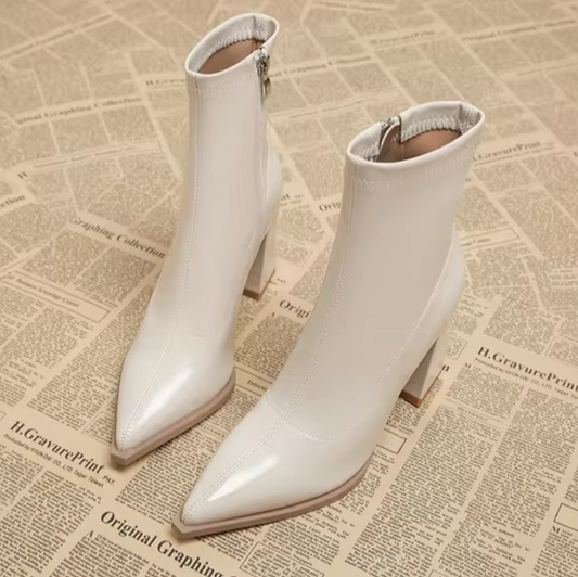 Dames Enkellaarsjes met Hak van Glanzend Kunstleer Beige