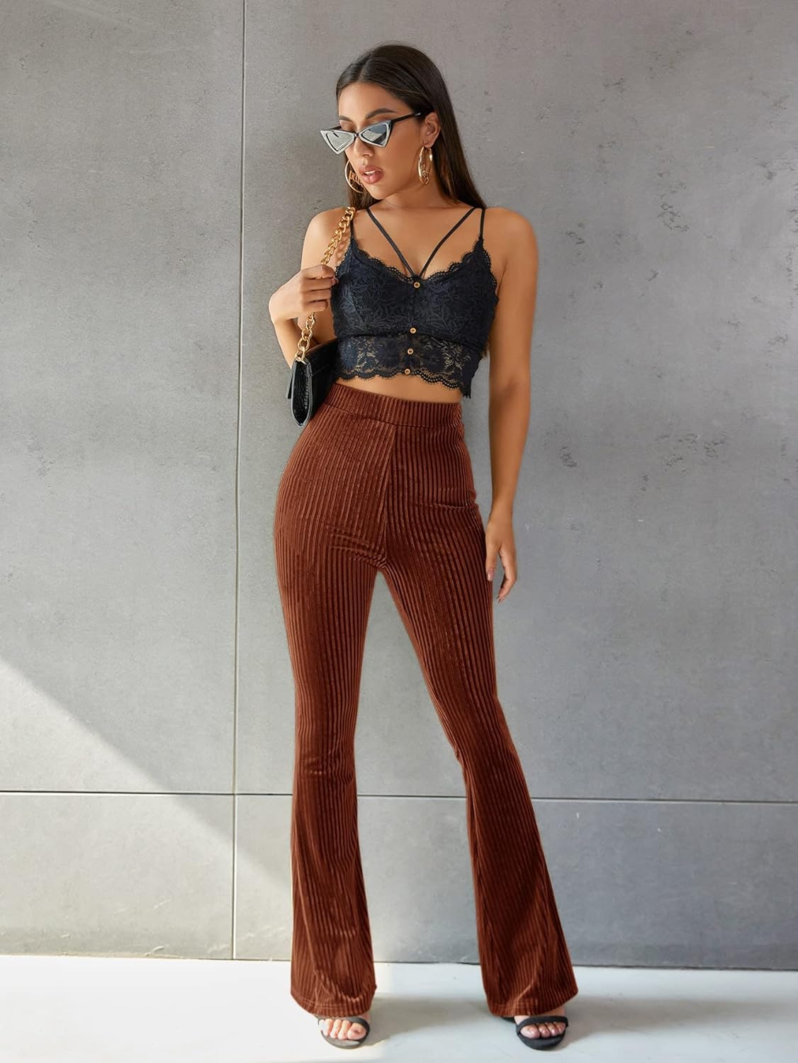 Dames Flared Broek met Ribstructuur en Elegante Pasvorm Bruin
