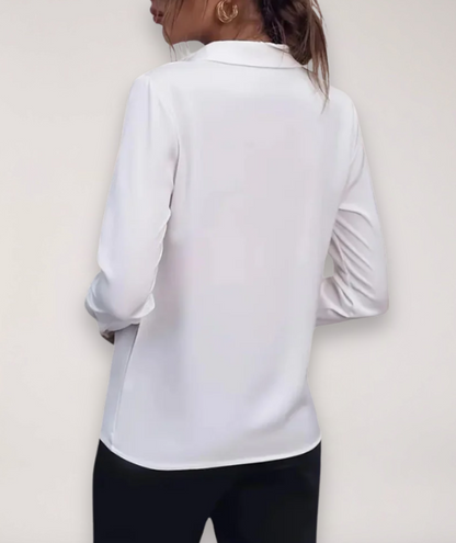 Dames Getailleerde Blouse met Verdekte Sluiting en Puntkraag