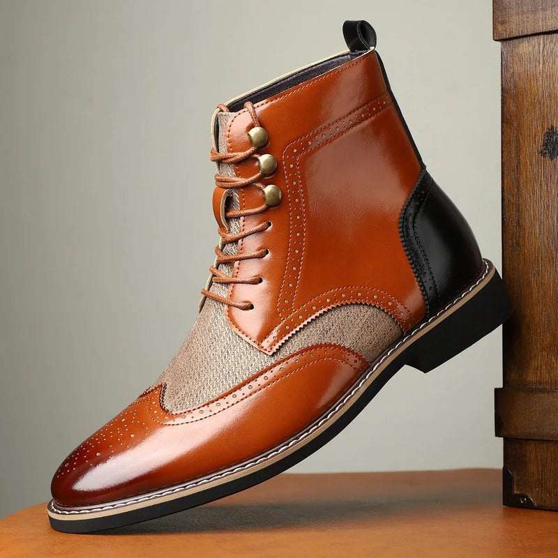 Dames Laarzen met Brogue-Details, Vetersluiting en Lage Hak Bruin