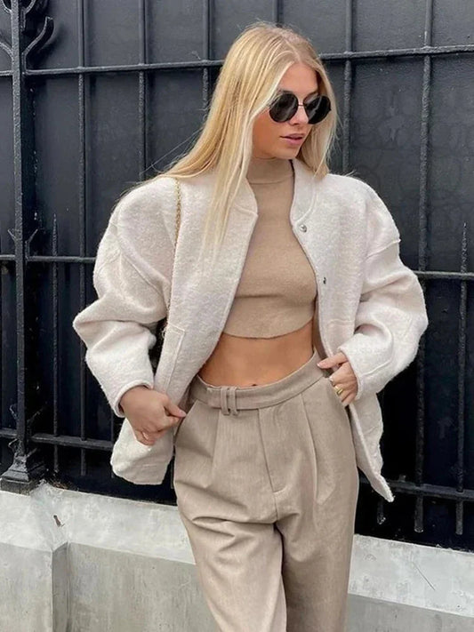 Dames Oversized Bomberjack met Praktische Zakken en Moderne Details