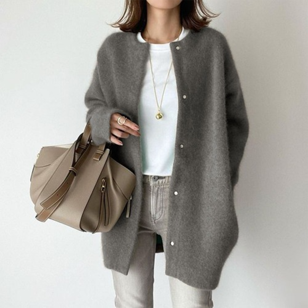 Dames Oversized Cardigan met Ronde Hals en Drukknopen