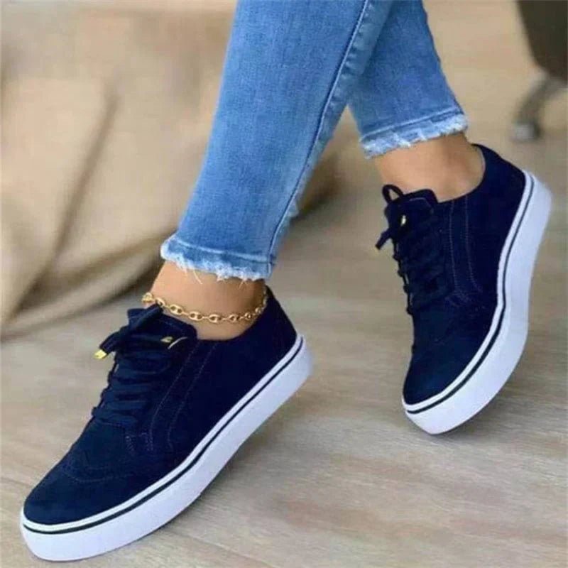 Dames Platform Sneakers met Vetersluiting en Brogue Details