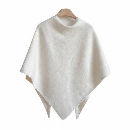 Dames Poncho met Rolkraag en Asymmetrische Zoom