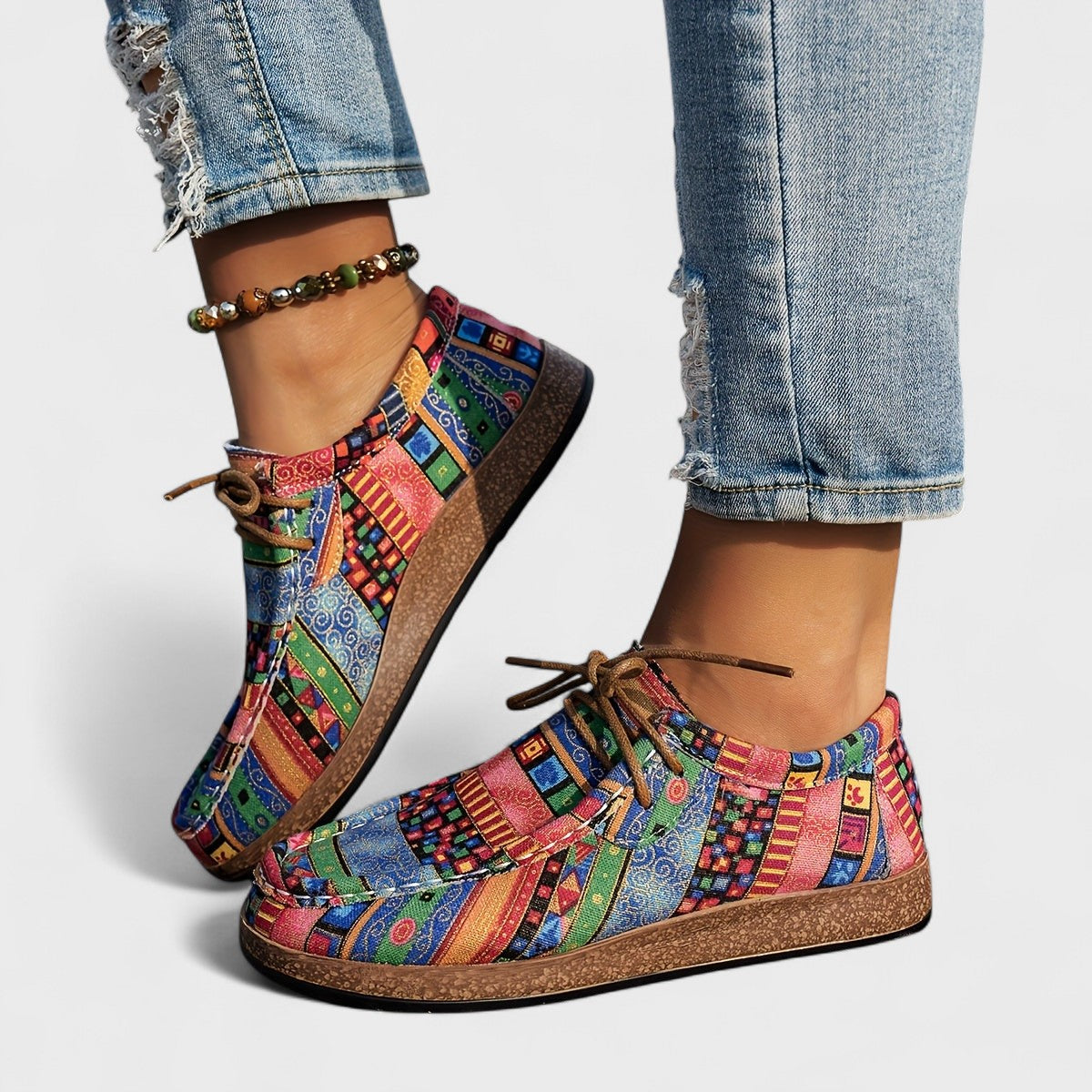 Dames Sneakers met Bohemian Print en Vetersluiting