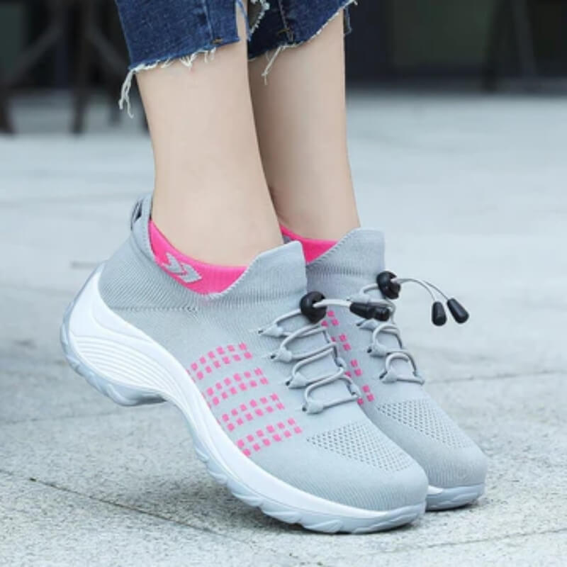 Dames Sneakers met Sokmodel en Dikke Zool