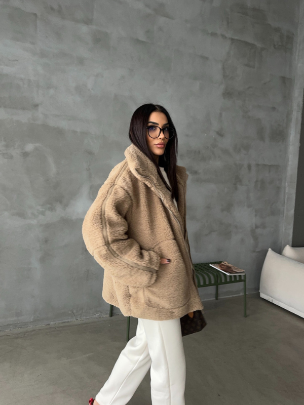 Dames Tussenjas met Oversized Pasvorm en Zachte Sherpa Fleece