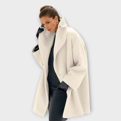 Dames Winterjas met Oversized Revers en Knoopsluiting